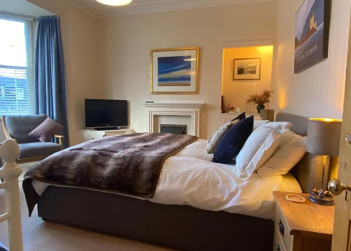 Cranford Guest House
